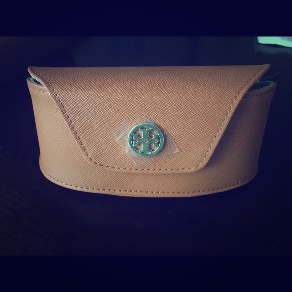 Tory Burch Sunglass Case!New